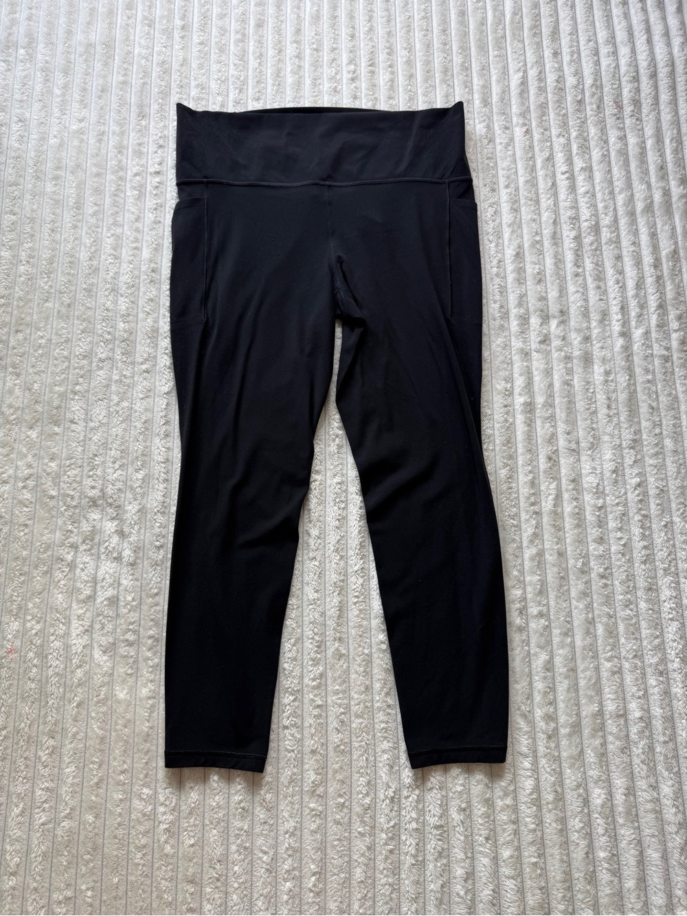 Athleta Salutation Stash Tight Black Ankle Leggings XL High Rise Pockets Women